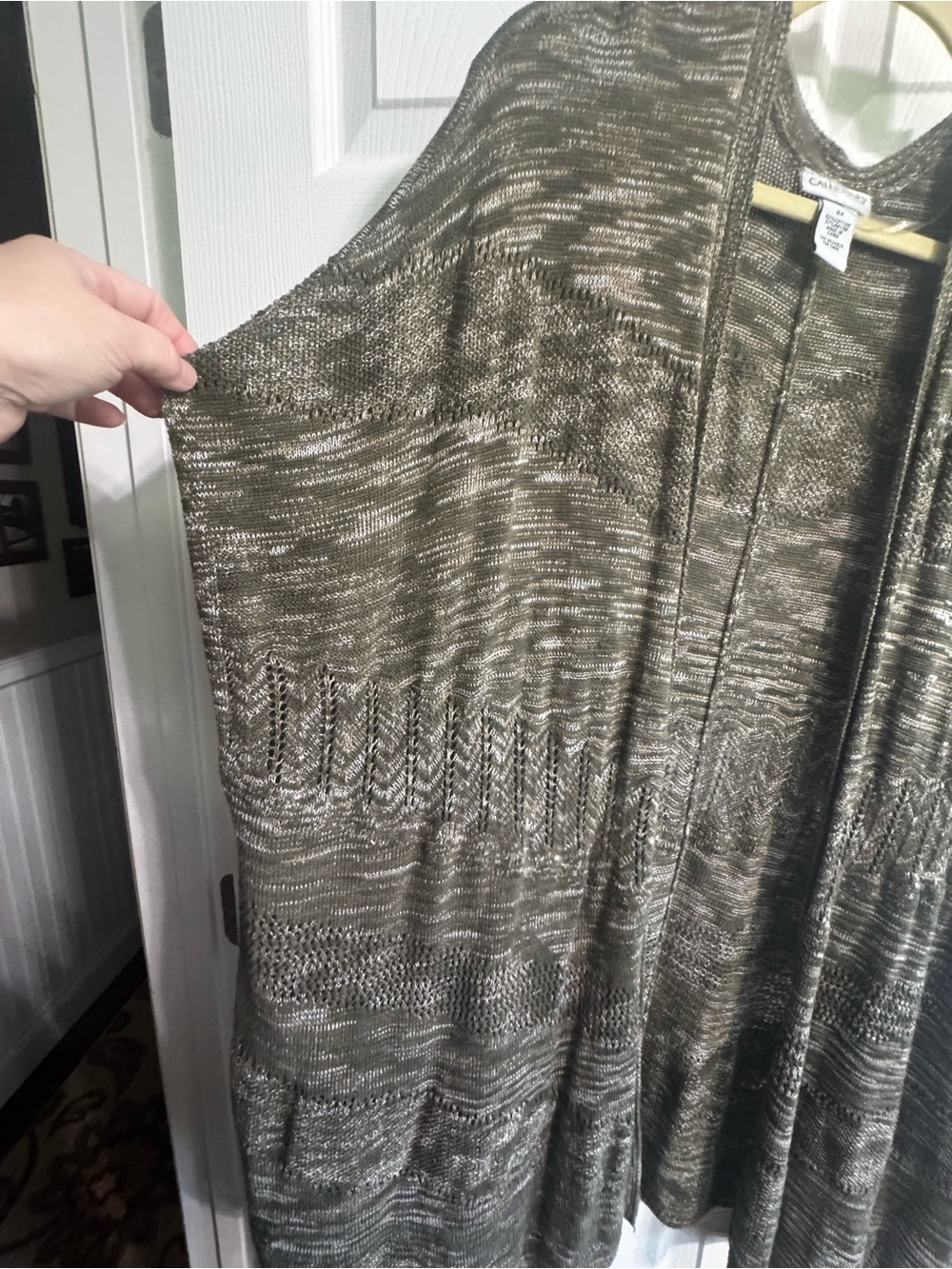 Sleeveless 2X Cathrines Cardigan - Picture 4 of 9